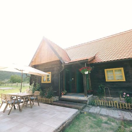Вилла Plitvice Chalet Korana Экстерьер фото