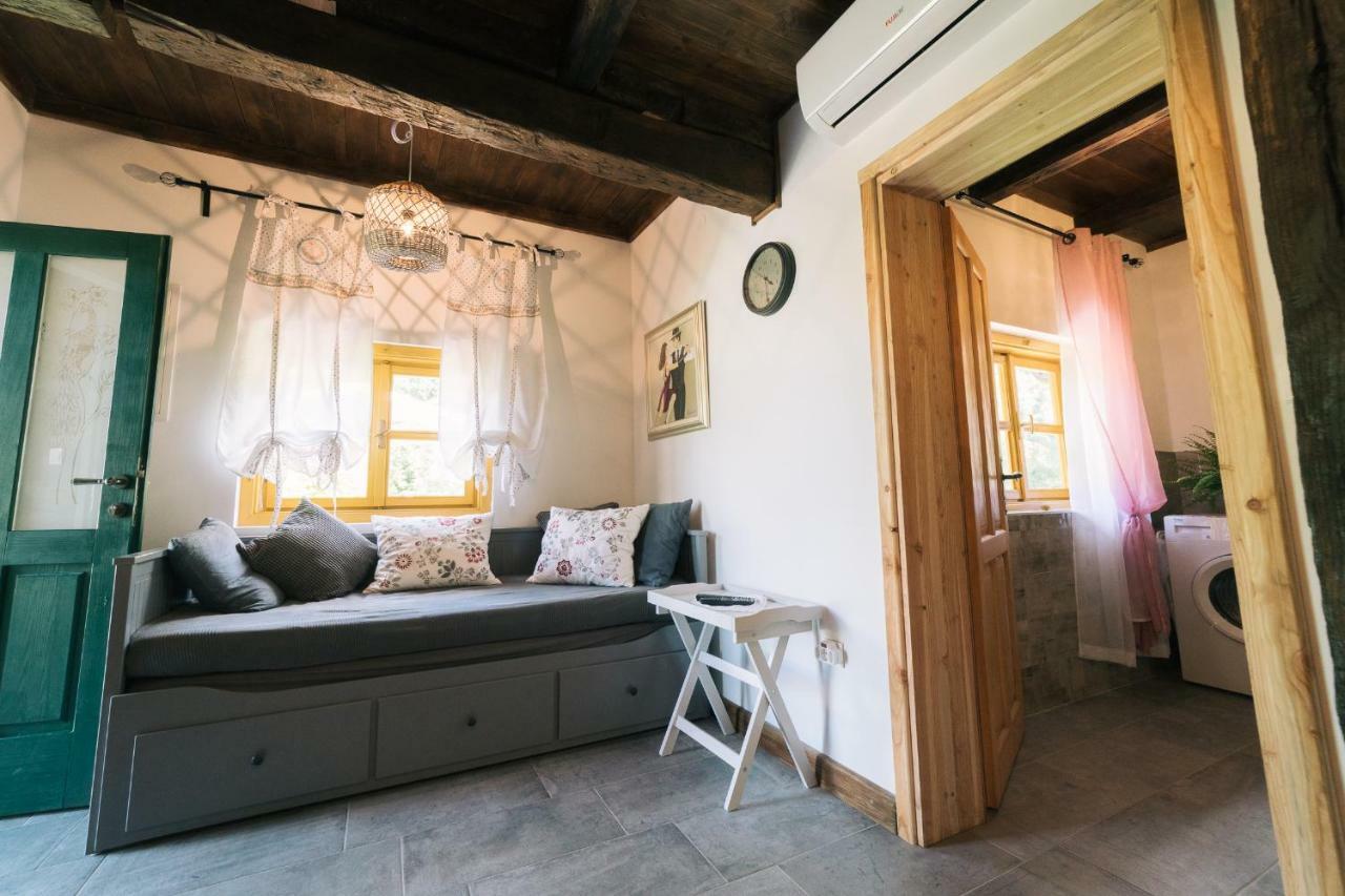 Вилла Plitvice Chalet Korana Экстерьер фото