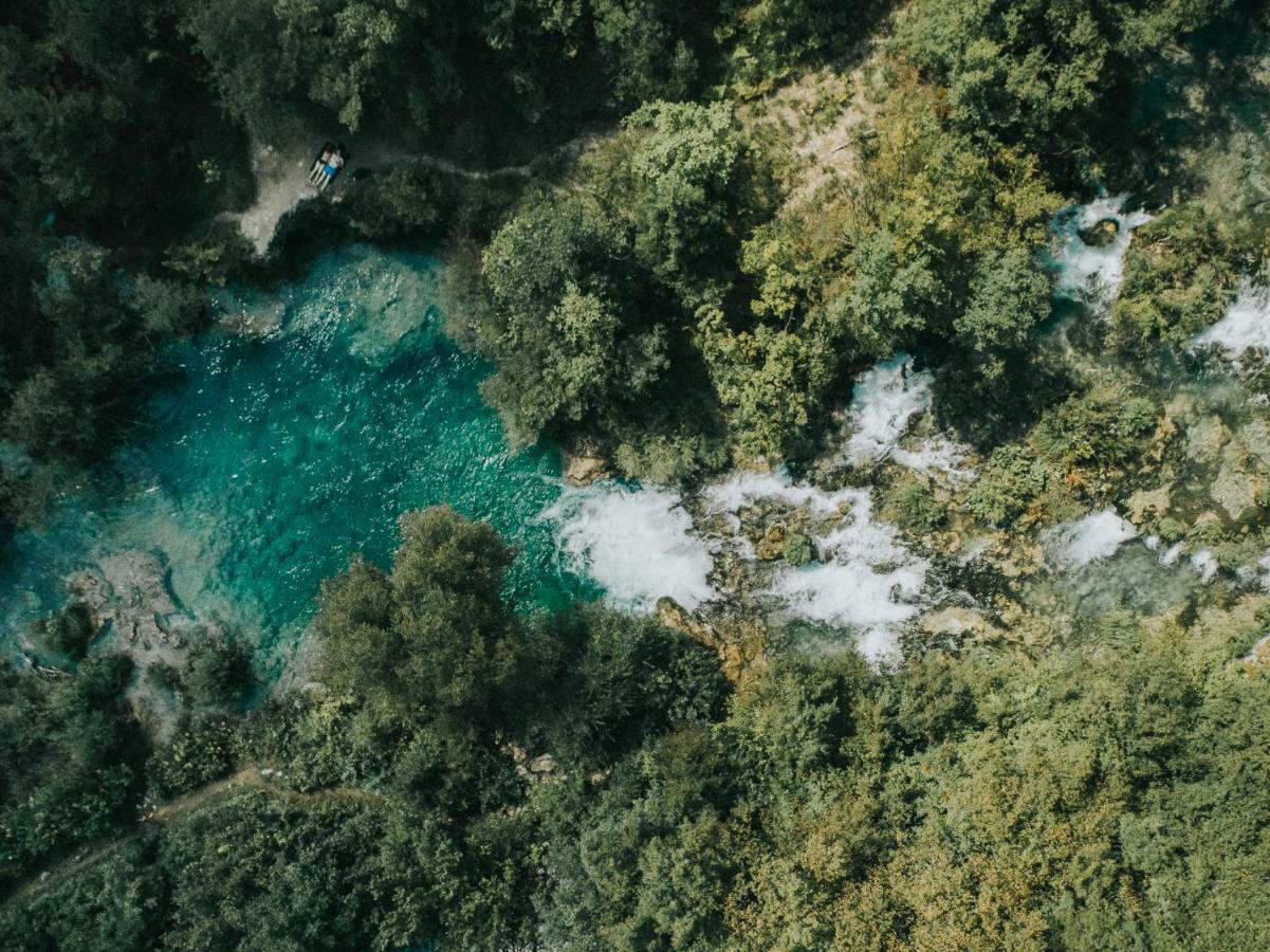 Вилла Plitvice Chalet Korana Экстерьер фото