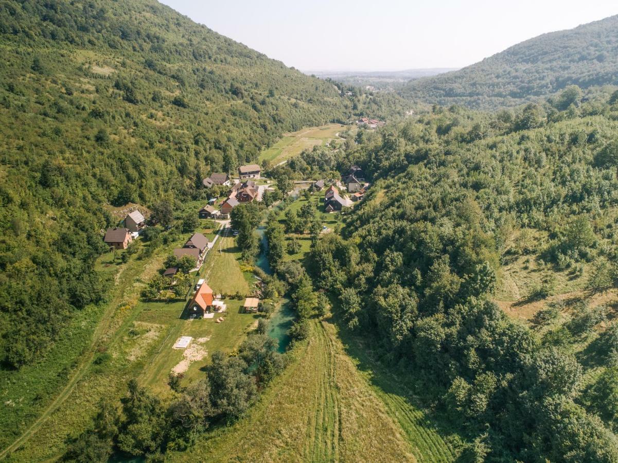 Вилла Plitvice Chalet Korana Экстерьер фото