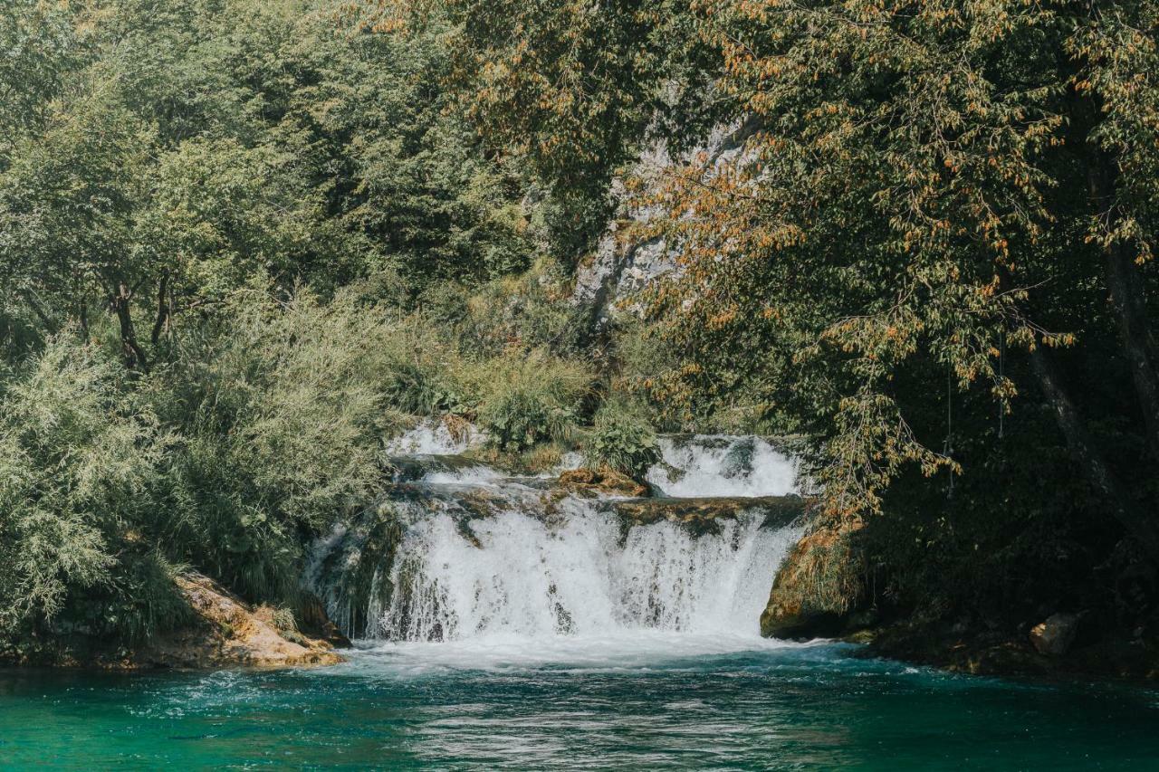 Вилла Plitvice Chalet Korana Экстерьер фото